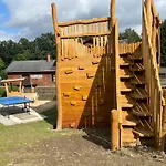 Bimmelbahn- Familienferienhaus 100 M Am Dampflokbahnhof Sauna Trampolin Spielezimmer *