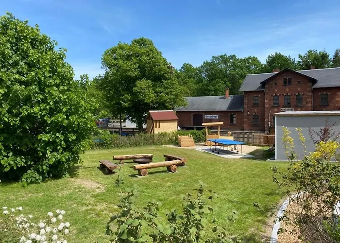 Bimmelbahn- Familienferienhaus 100 M Am Dampflokbahnhof Sauna Trampolin Spielezimmer